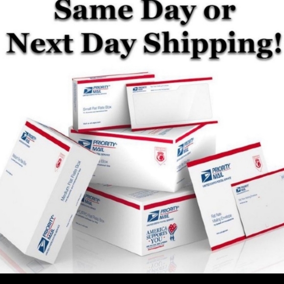 Faded Glory Button Up Top Size 16 Lips Pattern Polyester Non Wrinkle Long Sleeve - Picture 12 of 13